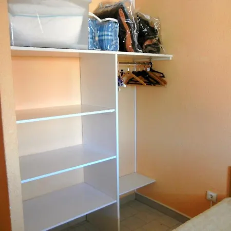 Apartment With One Bedroom In Cogolin With Shared Pool Enclosed Garden And Wifi Lejlighed *