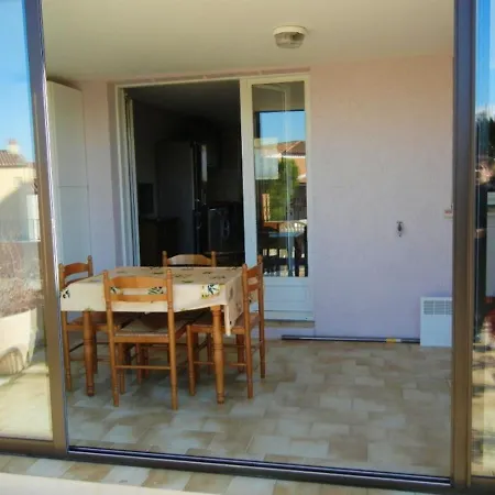Lejlighed Apartment With One Bedroom In Cogolin With Shared Pool Enclosed Garden And Wifi
